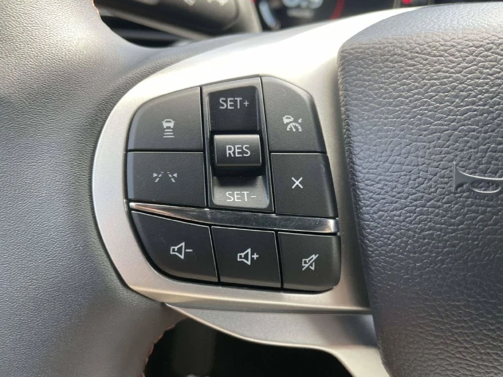 New 2027 Gray Ford Active image 24