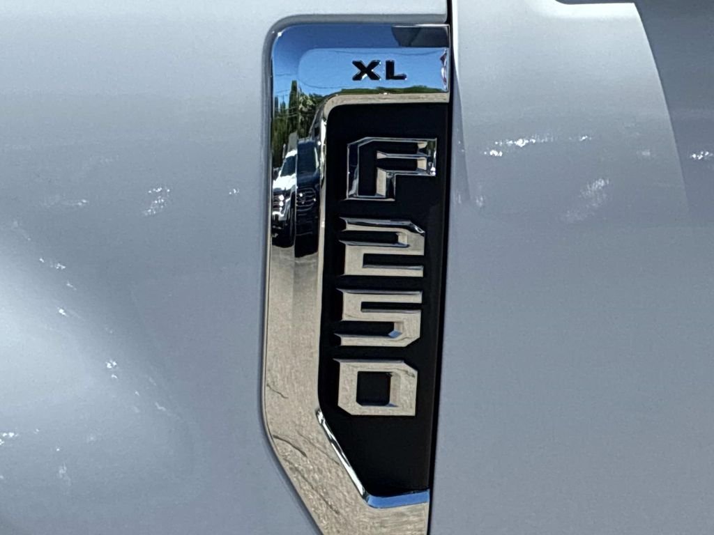 Used 2022 White Ford XL image 14