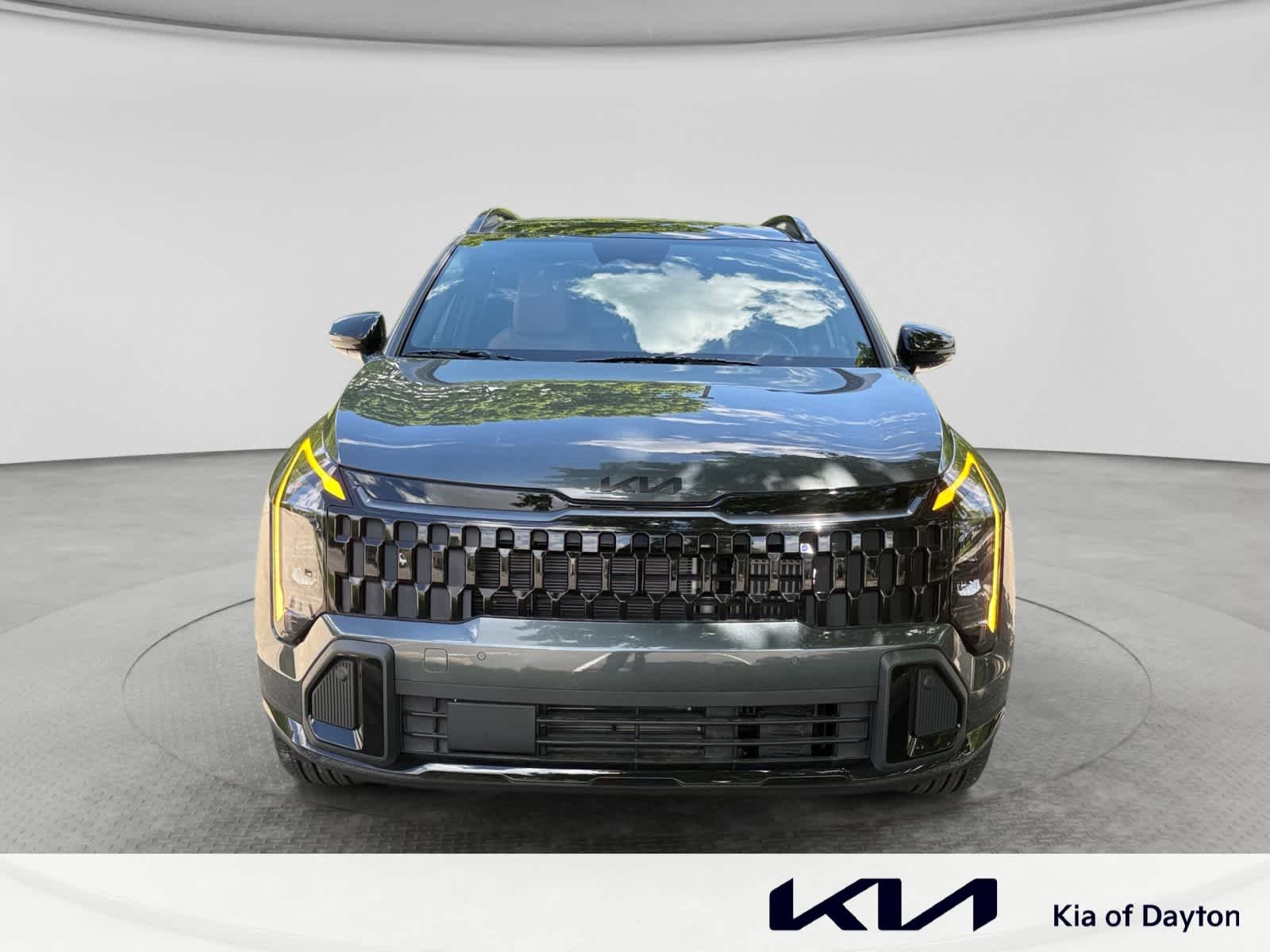 New 2026 Gravity Gray Kia X-Line image 2