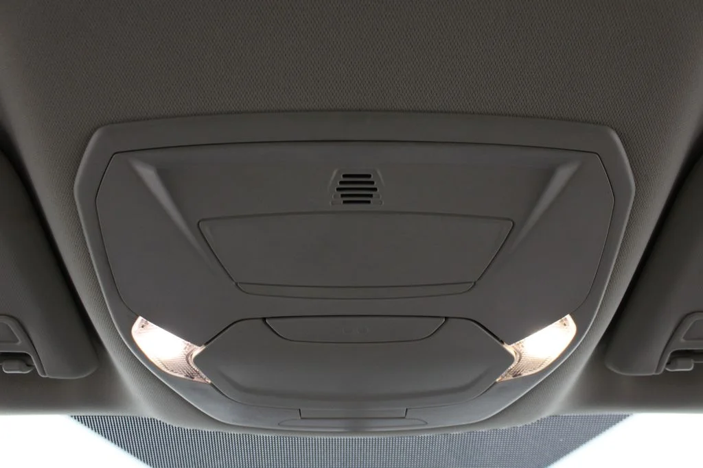 Used 2015 Gray Ford SE image 20