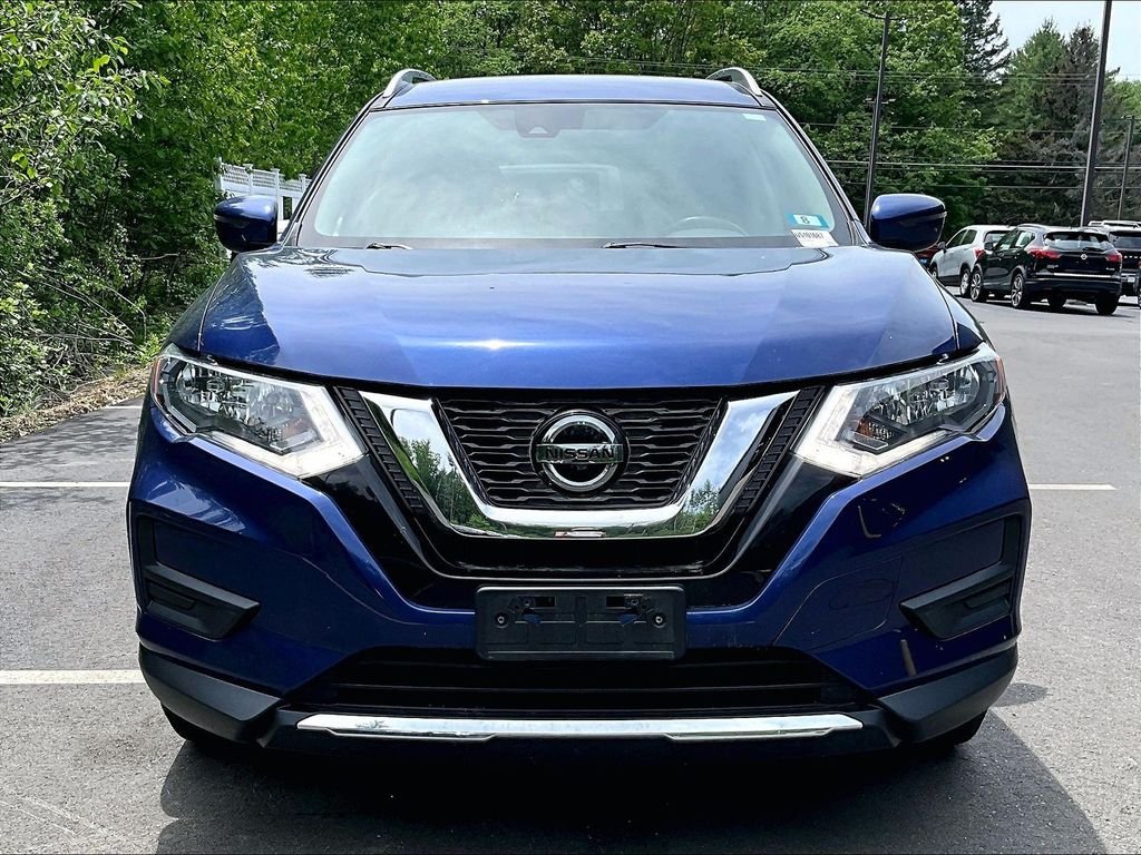 Used 2020 Blue Nissan SV image 2