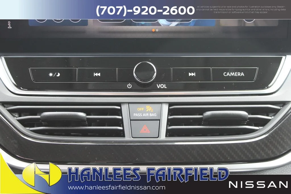 New 2025 Silver Nissan 2.5 SR image 23