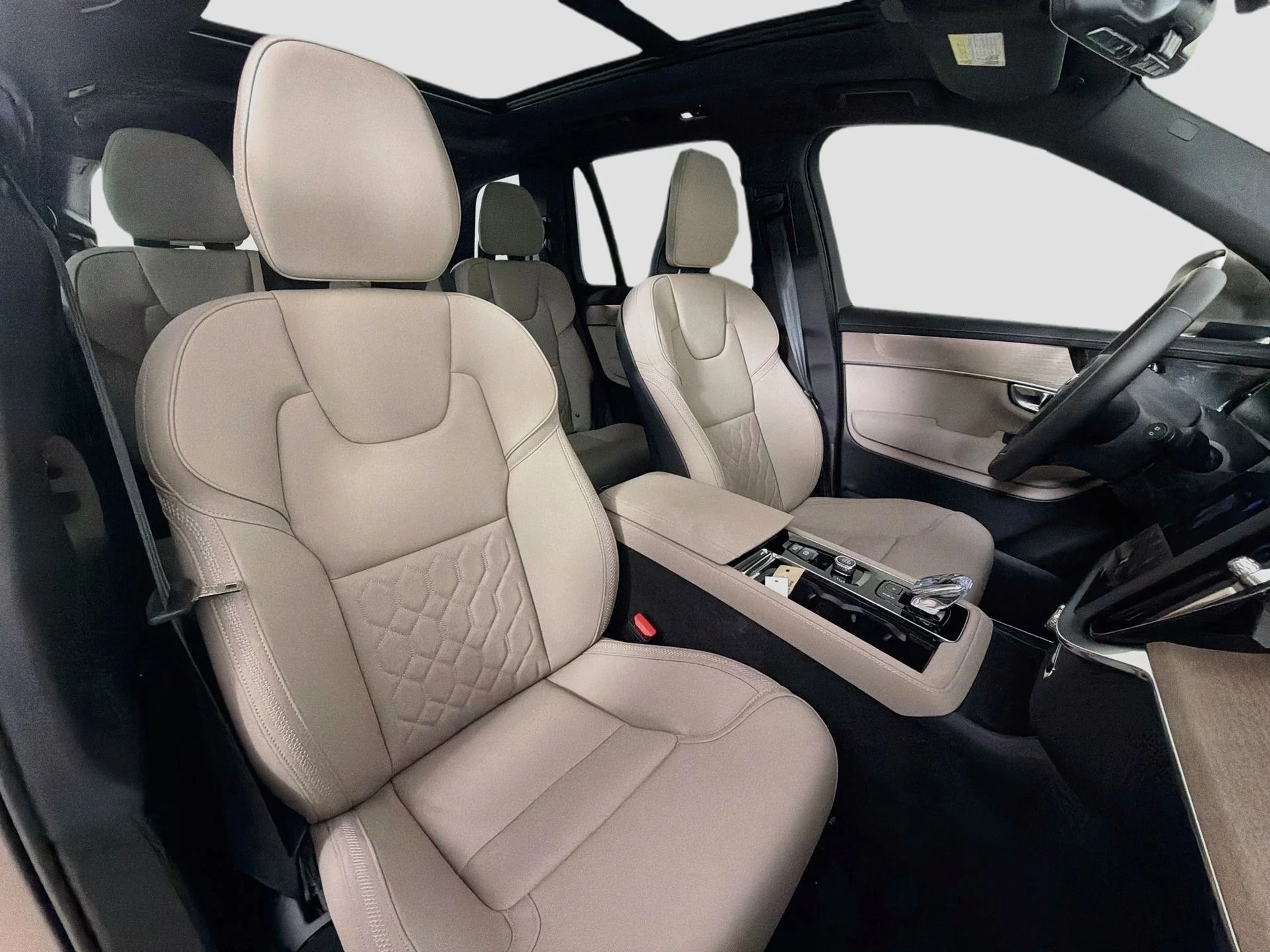 New 2026 Bright Dusk Volvo Plus image 29