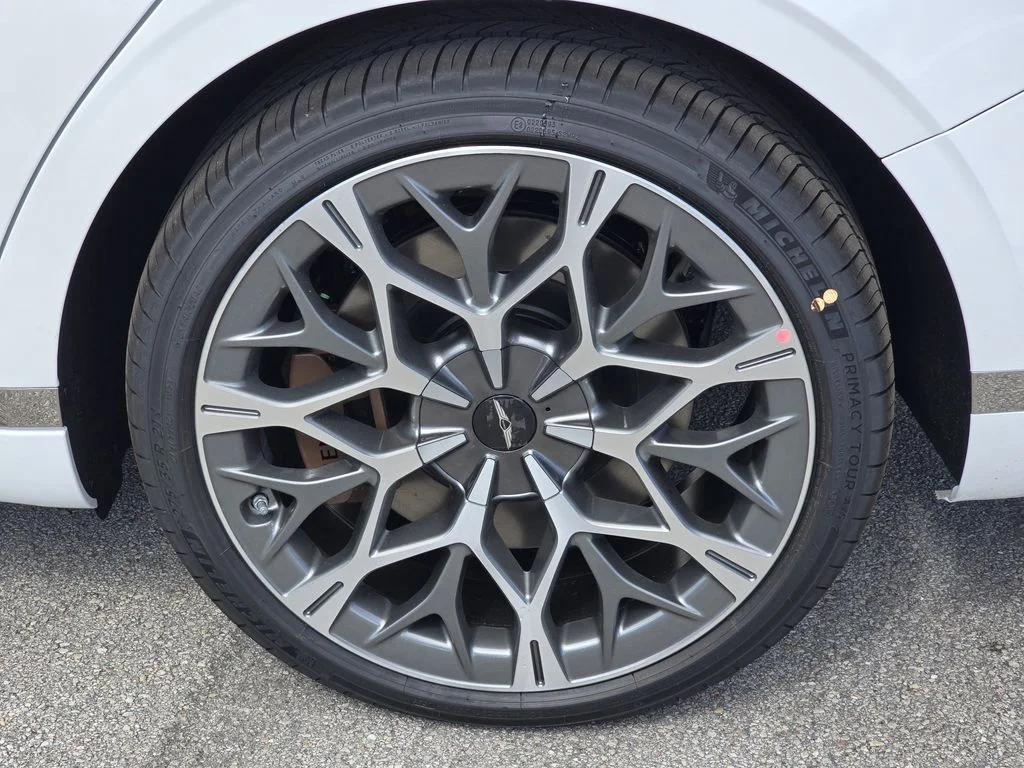 New 2026 White Genesis 3.5T e-SC image 5