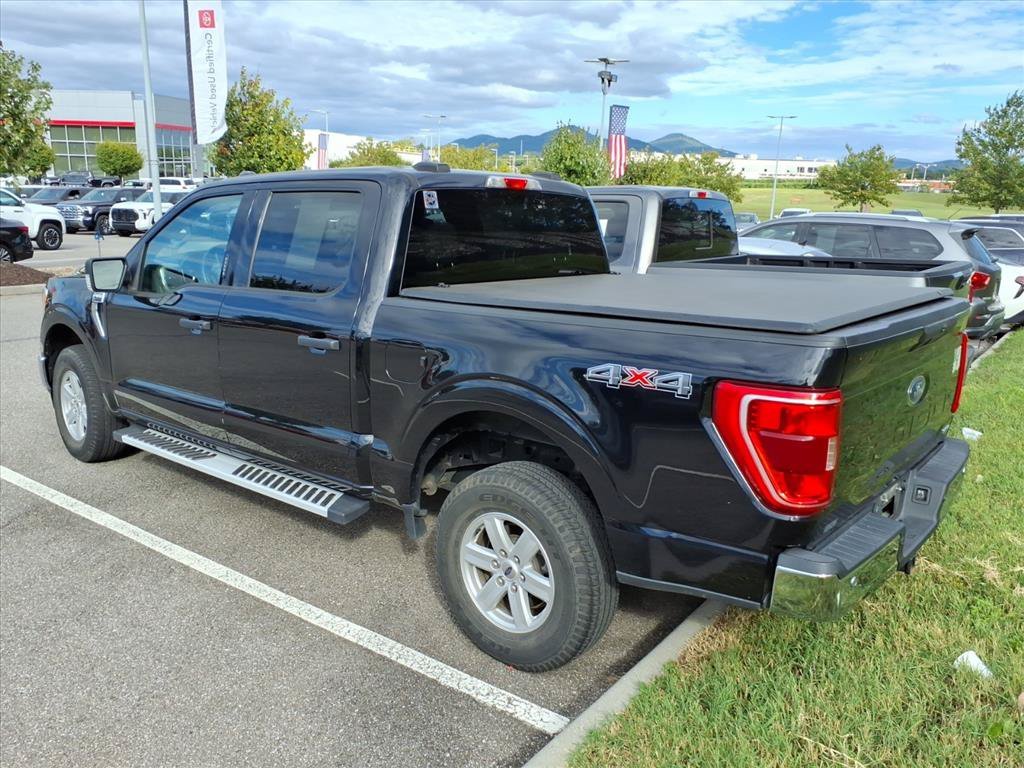 Used 2021 Black Ford XLT image 10