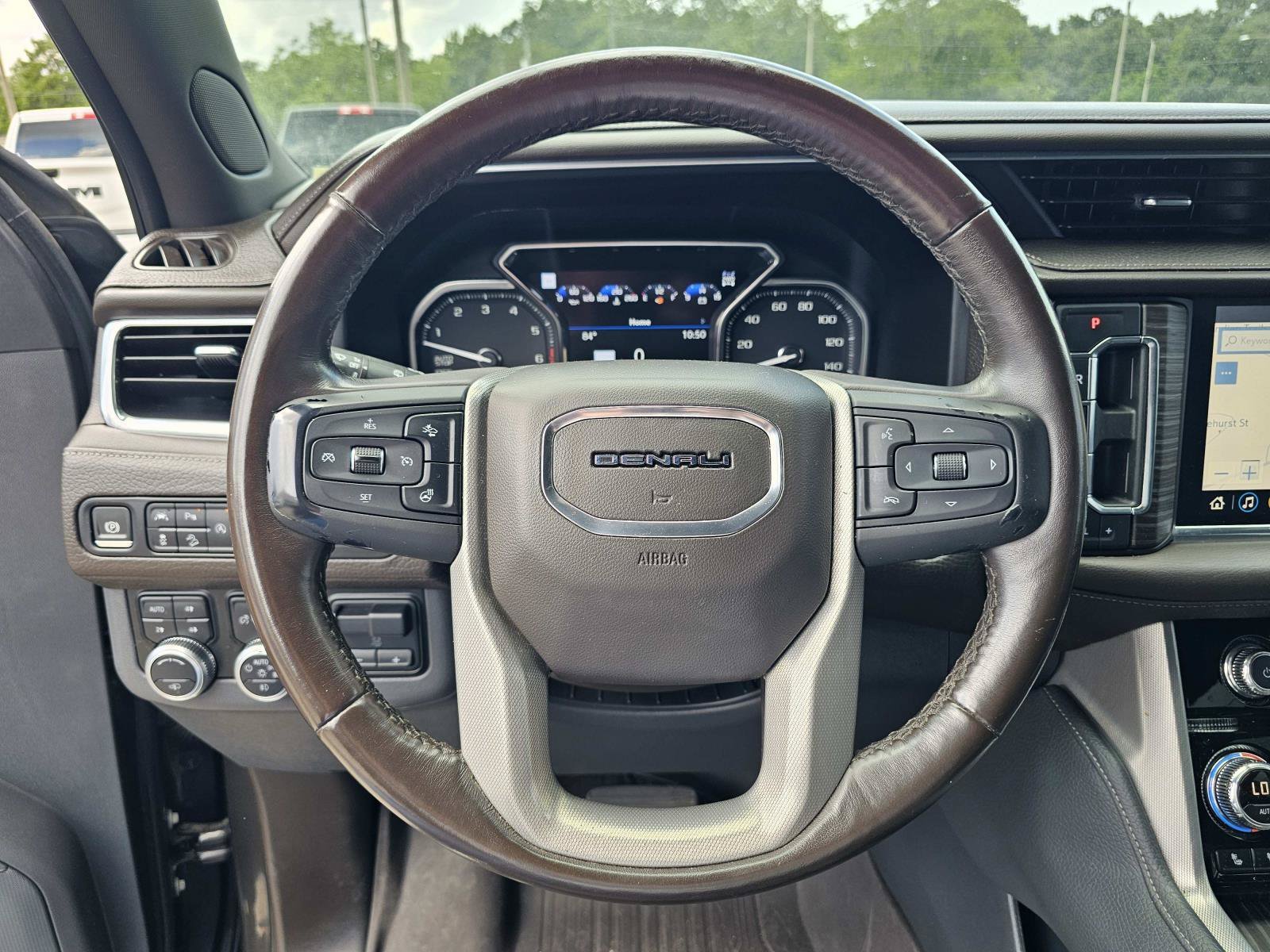 2021 GMC Yukon XL Denali - Photo 19