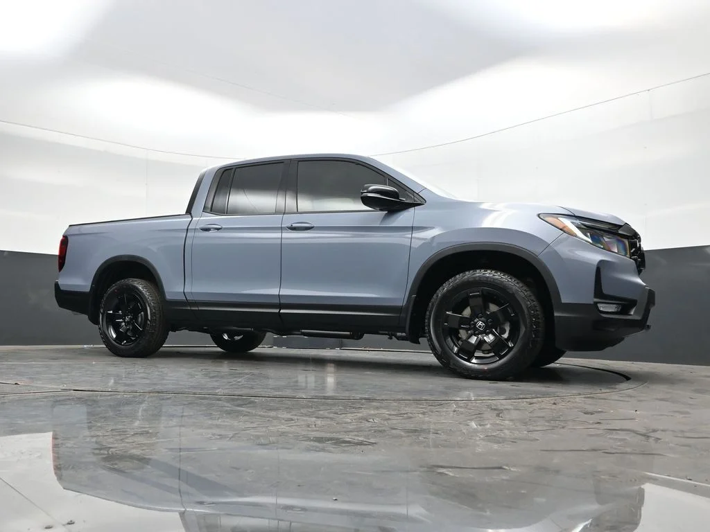 Certified Used 2026 Sonic Gray Pearl Honda Black Edition image 36