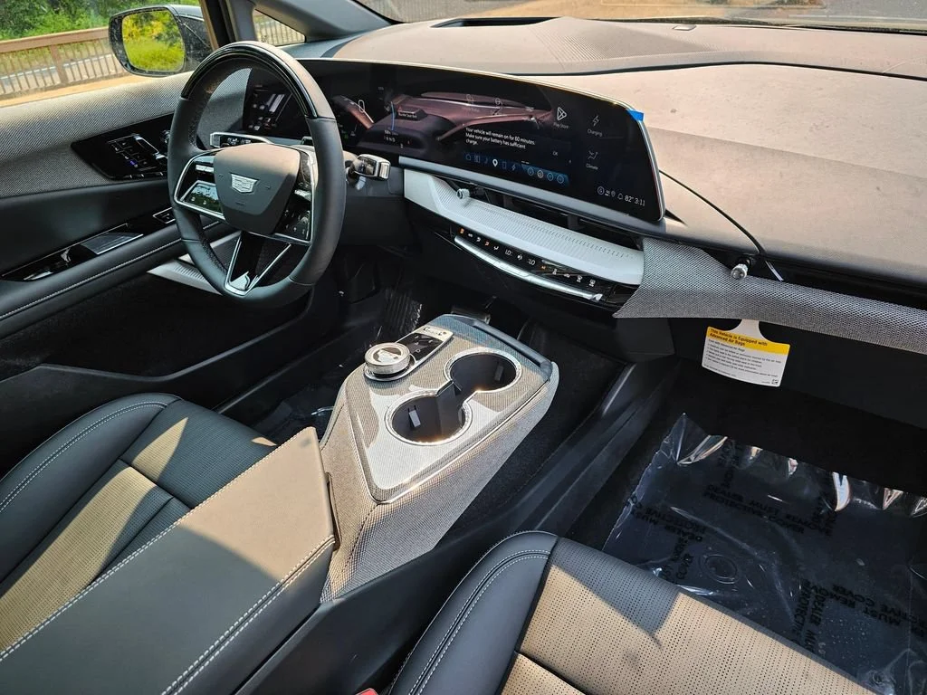 New 2026 Black Raven Cadillac Premium Luxury image 10