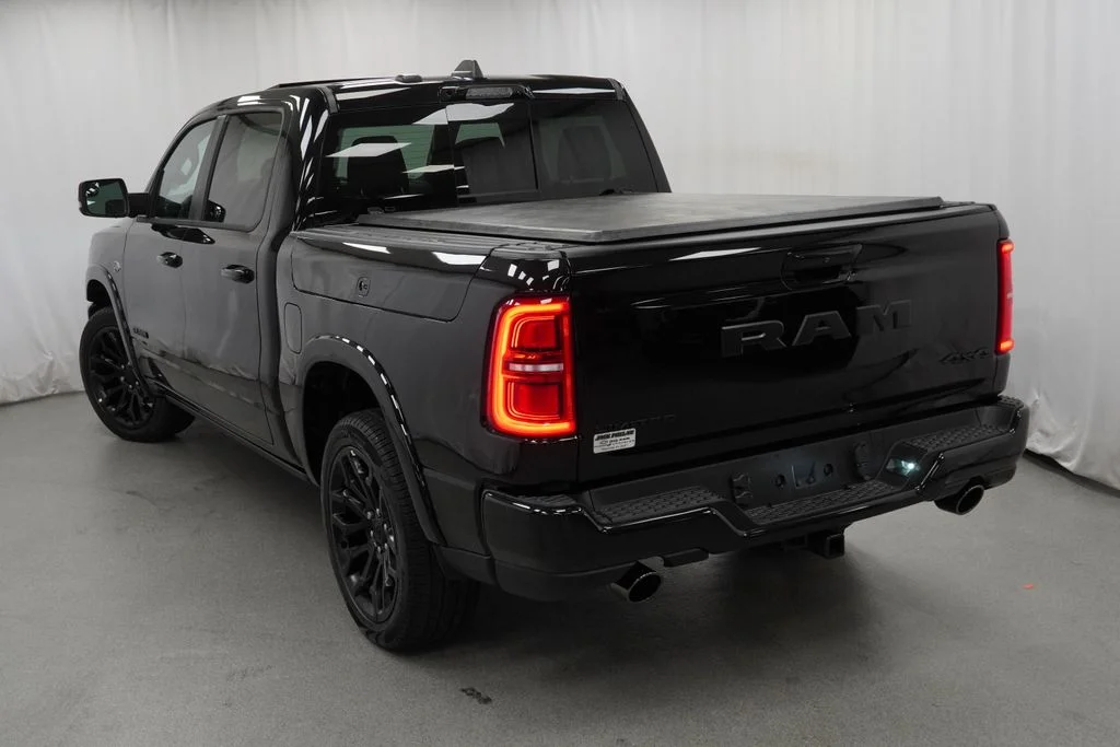 New 2026 Diamond Black Crystal Pearl-Coat Exterior Paint RAM Limited image 11