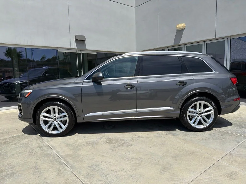 Used 2025 Samurai Gray Metallic Audi 55 Premium Plus image 4