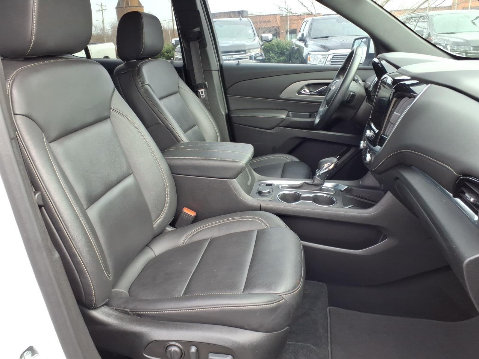 Used 2023 Summit White Chevrolet LT Leather image 17