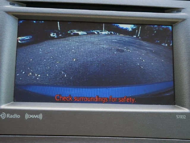 Used 2012 Pearl Toyota Three image 27