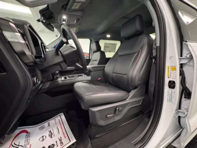 New 2026 Oxford White Ford F-250® Lariat® image 33