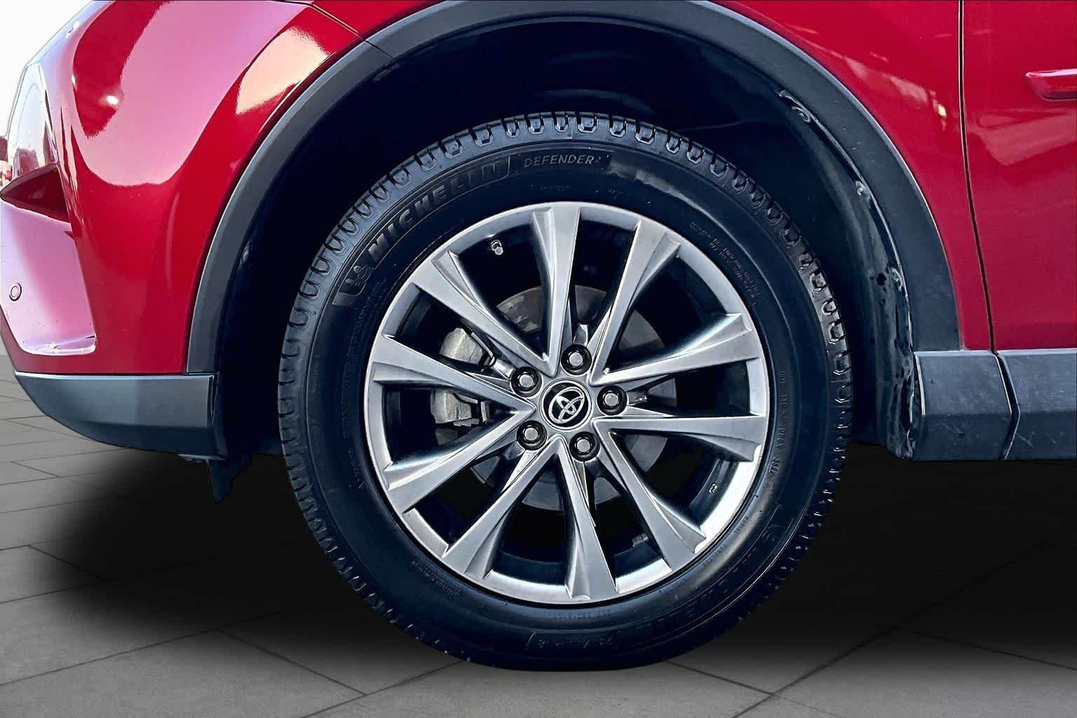 Used 2016 Barcelona Red Metallic Toyota Limited image 11