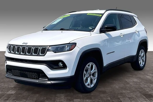 Certified Used 2025 White Jeep Latitude image 1