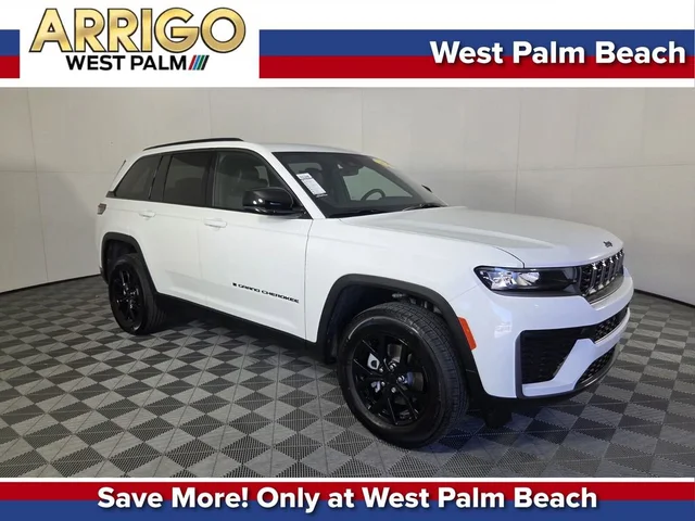 2026 Jeep Grand Cherokee Laredo Altitude