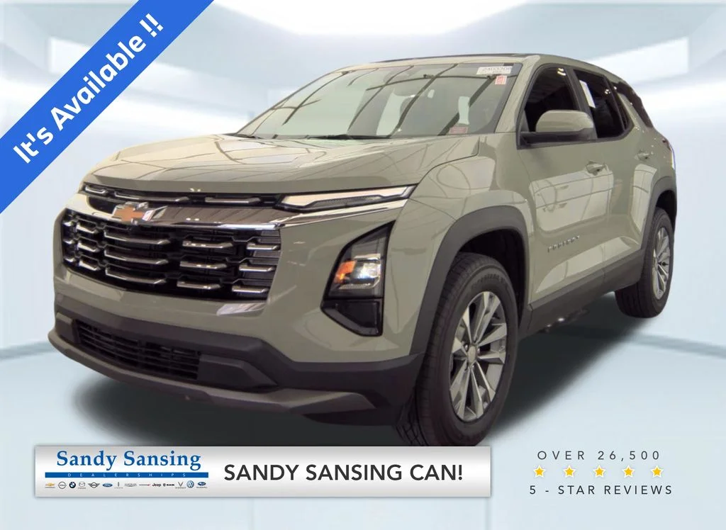 Used 2025 Green Chevrolet LT image 1