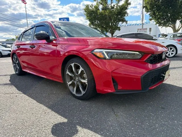 Used 2025 Rallye Red Honda Sport Touring image 2