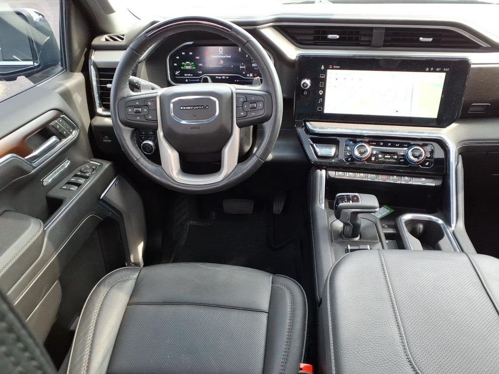 Used 2024 Onyx Black GMC Denali image 3