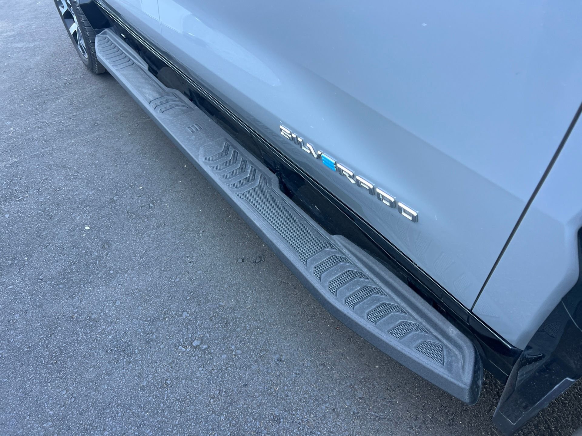 Used 2025 Gray Chevrolet RST image 11