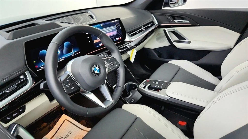 Used 2026 Storm Bay Metallic BMW xDrive28i image 22