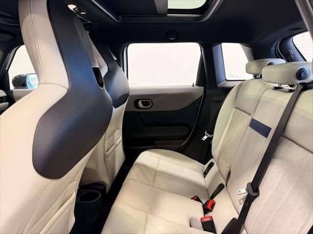 2025 MINI Hardtop 4 Door S - Photo 21