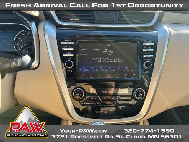 Used 2016 White Nissan SL image 12
