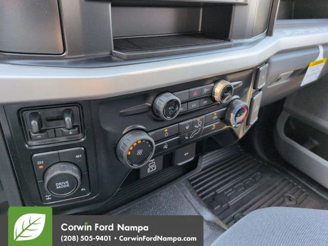 New 2026 Oxford White Ford XL image 17