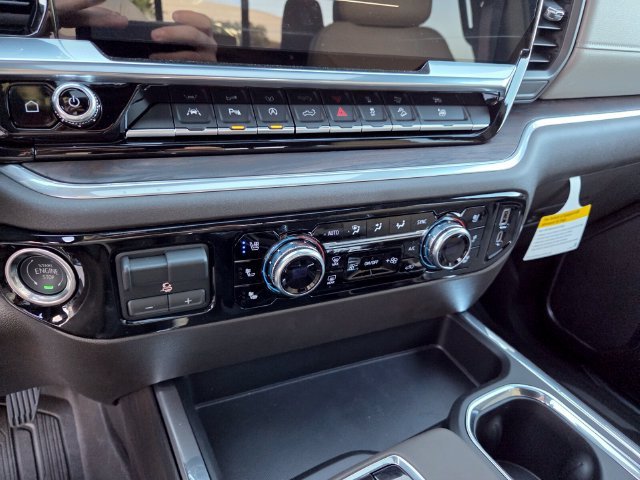 2026 GMC Sierra 1500 SLT - Photo 27