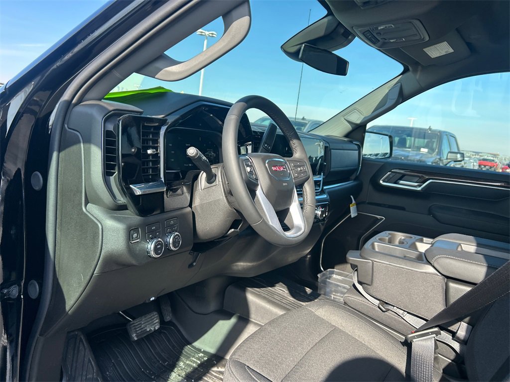2026 GMC SIERRA - Image 18