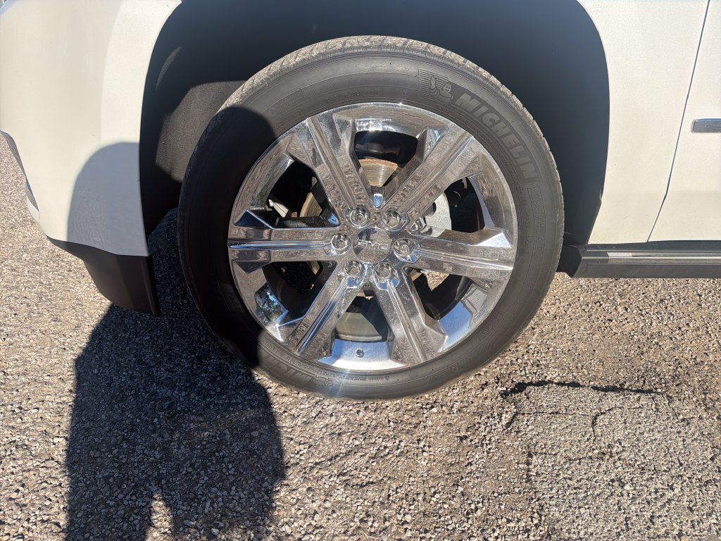 Used 2016 White GMC Denali image 11
