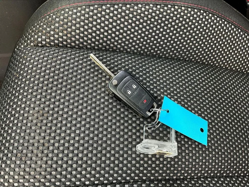 Used 2016 Silver Ice Metallic Chevrolet LS image 35