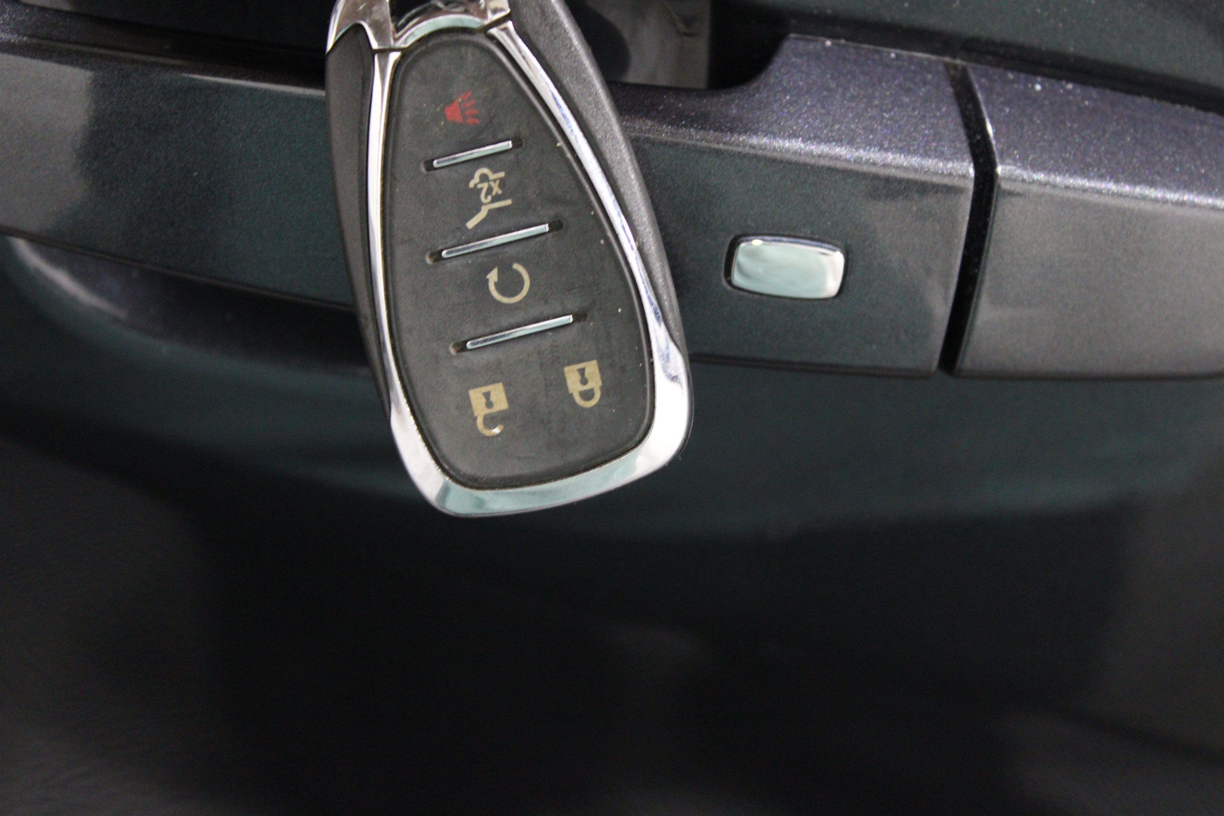 Used 2022 Iron Gray Metallic Chevrolet LT image 20