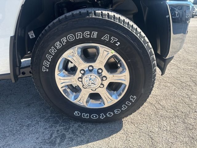 New 2026 Bright White Clearcoat RAM Big Horn image 17