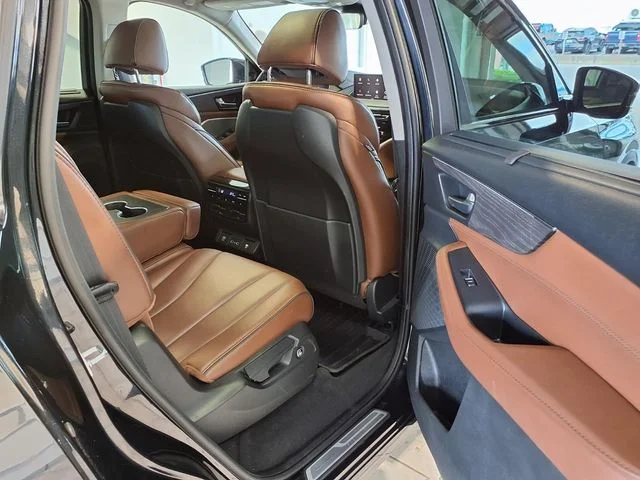 Used 2024 Majestic Black Pearl Acura Advance image 28