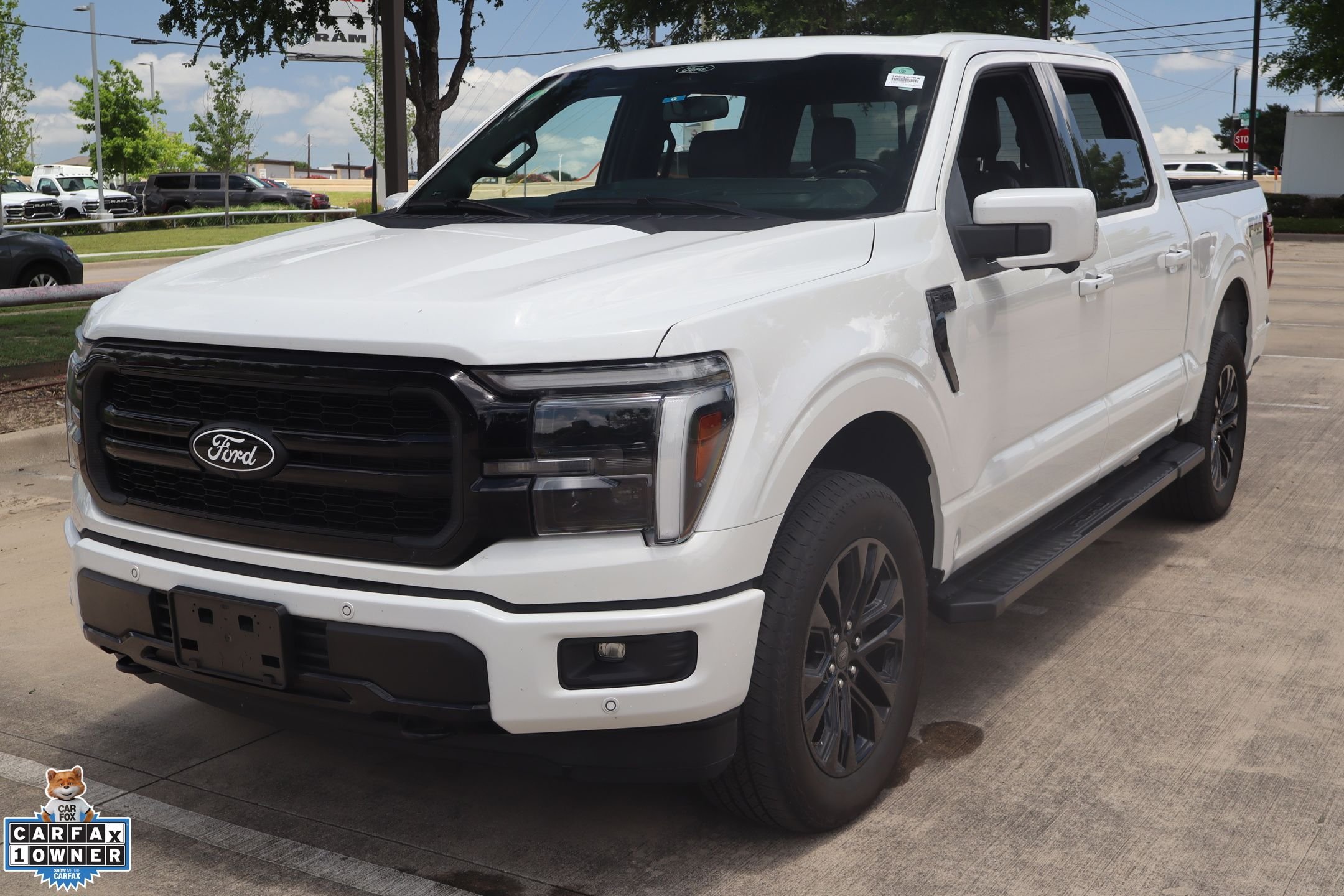 Used 2025 White Ford Lariat image 8