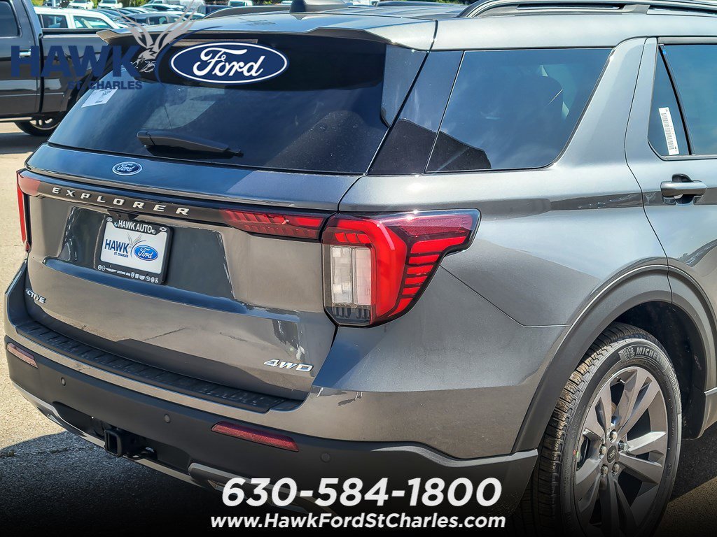 New 2026 Carbonized Gray Metallic Ford Active image 6
