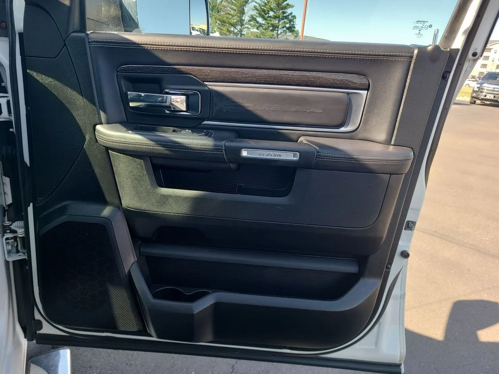 Used 2017 White Ram Limited image 43