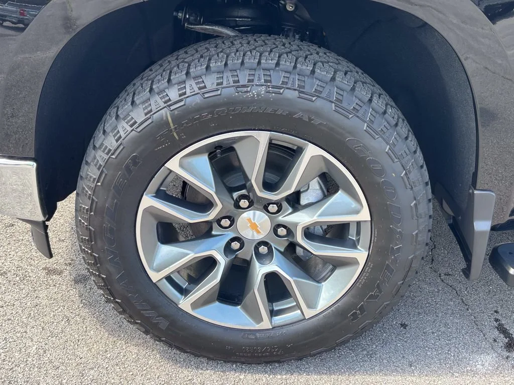 New 2026 Black Chevrolet LT image 13