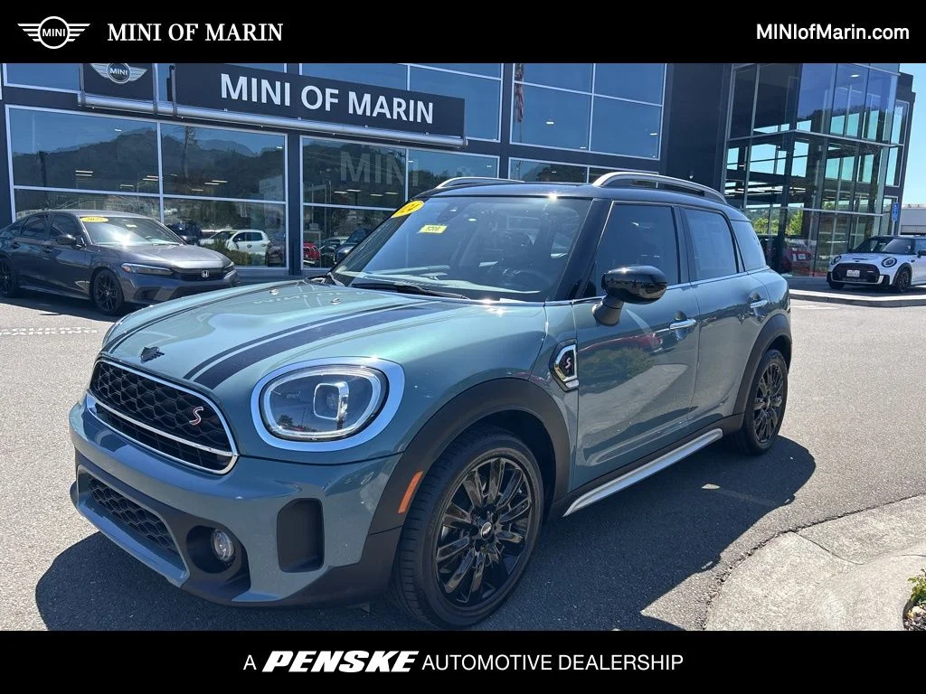 2024 MINI Countryman Cooper S's photo