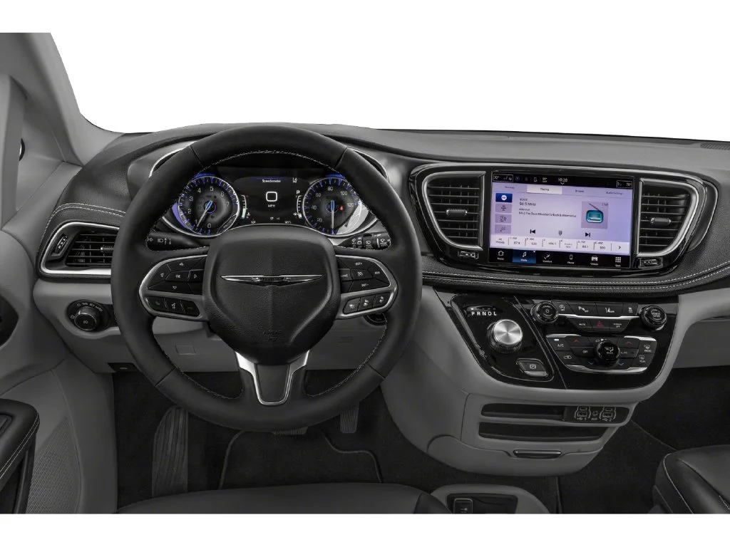 Used 2023 White Chrysler Touring L image 4