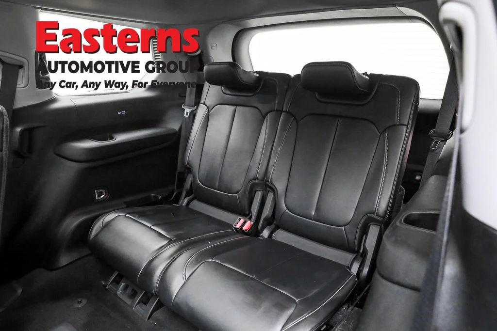 Used 2021 White Jeep Limited image 30