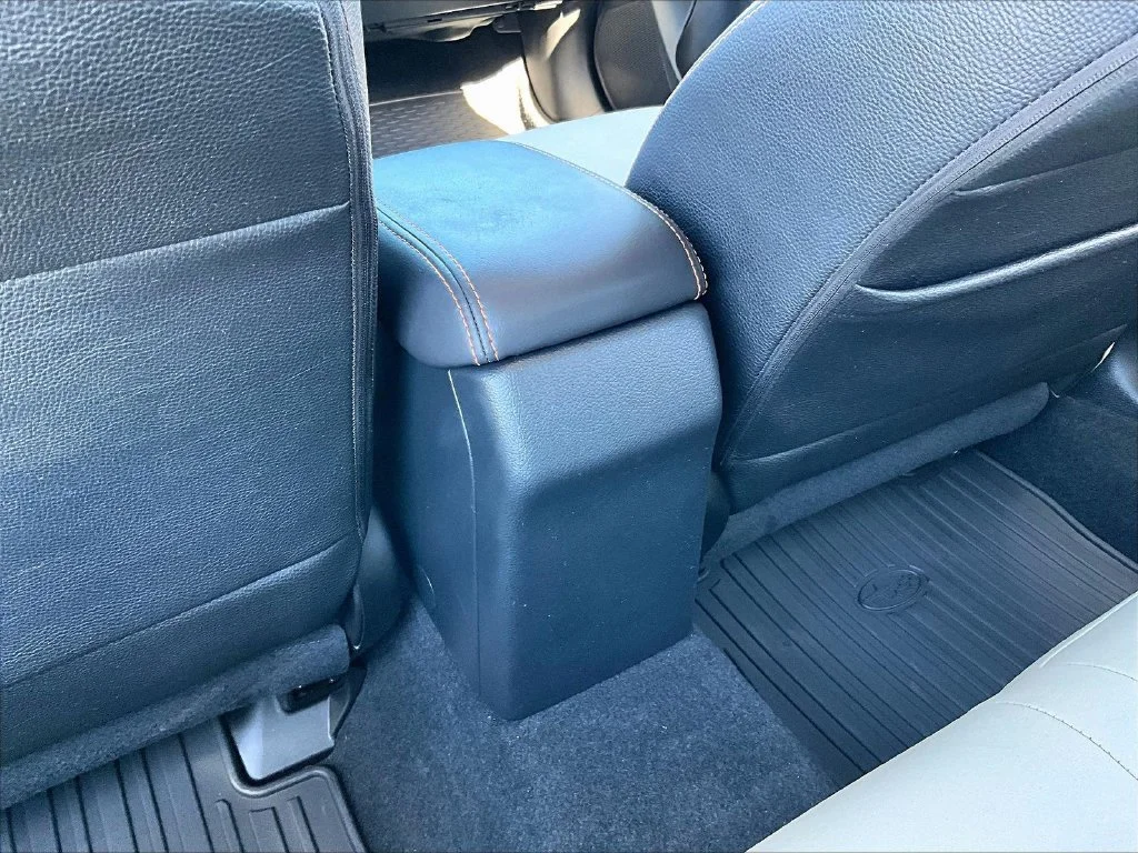 Used 2017 Blue Subaru 2.0i Limited image 11