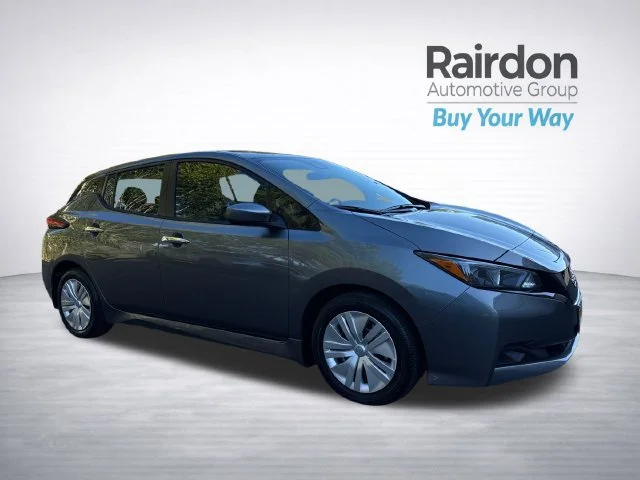 2025 Nissan LEAF S