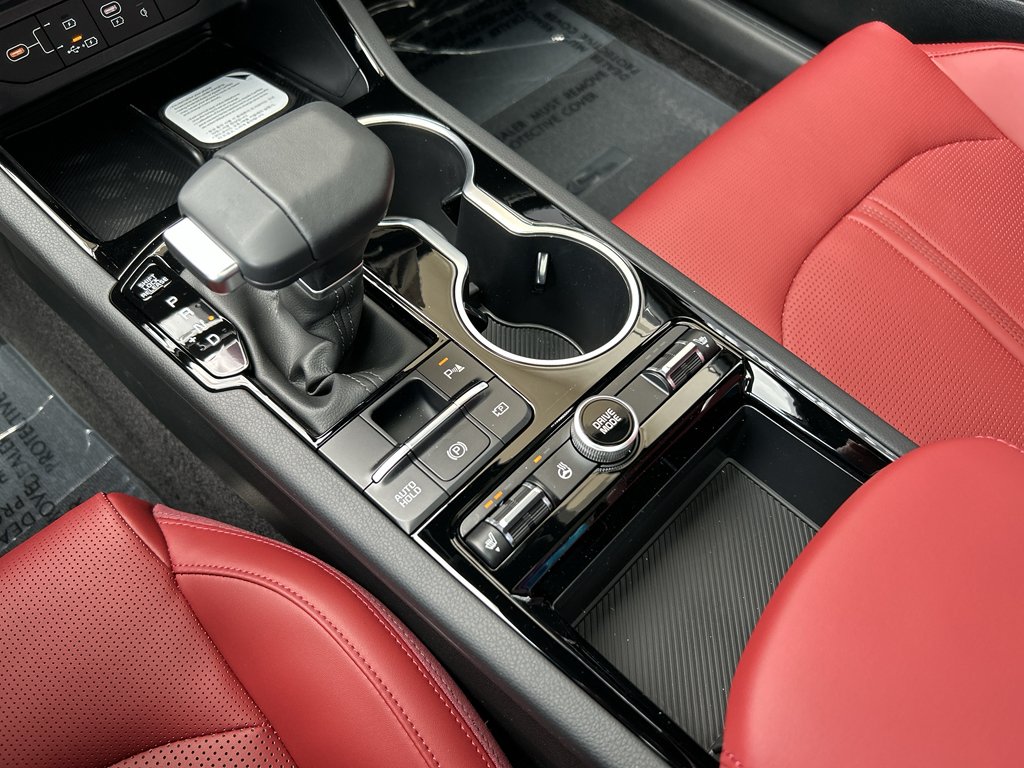 New 2026 Wolf Gray Kia GT-Line AWD image 24