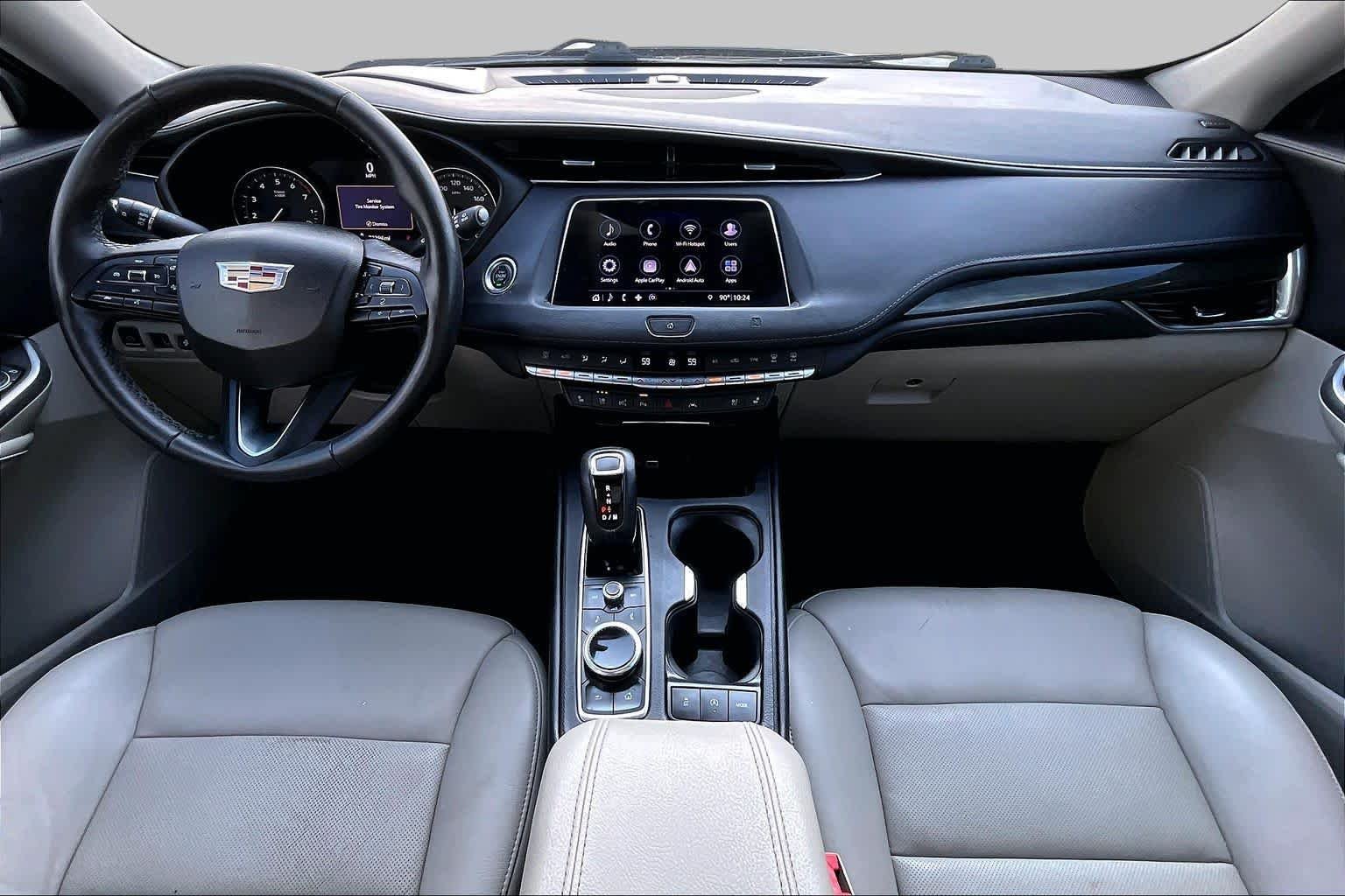 Used 2019 Crystal White Tricoat Cadillac FWD Premium Luxury image 14