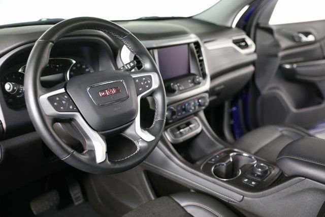 2023 GMC Acadia SLT - Photo 13