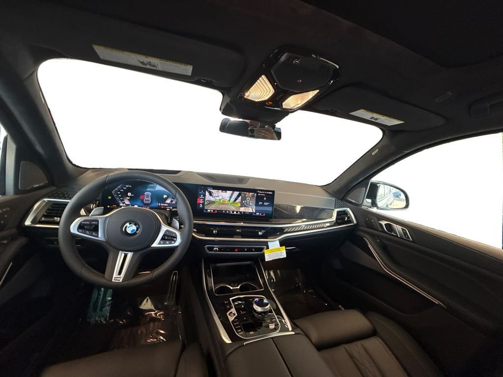 2026 BMW X7 M60i - Photo 19