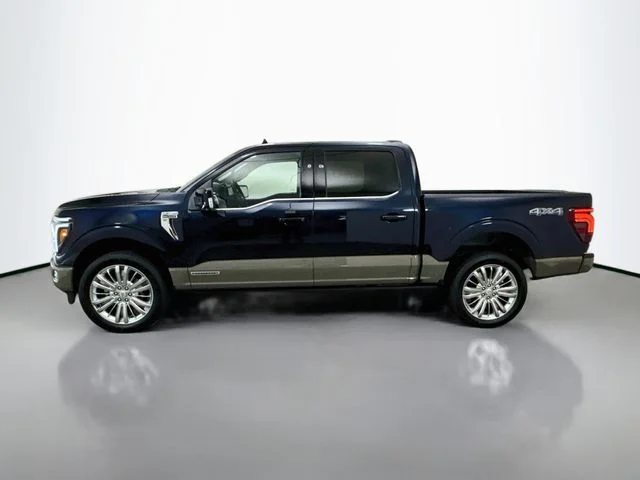 Used 2025 Blue Metallic Ford King Ranch image 4
