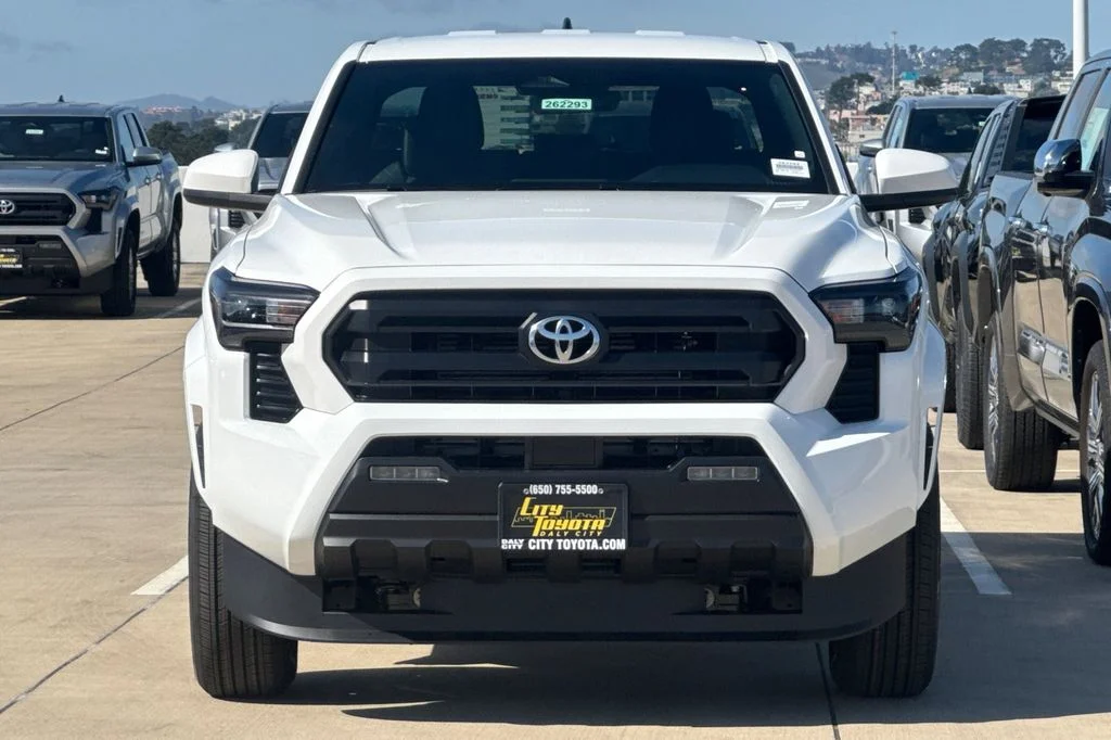 New 2026 Ice Cap Toyota  SR5 image 9